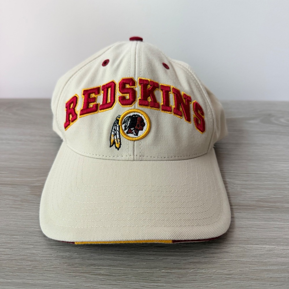 Twins Enterprise Washington Redskins NFL Hat Vintage Cream Maroon Wool Blend